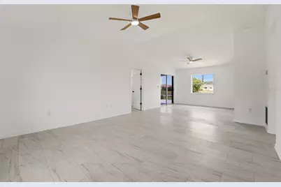 192 Annapolis Lane, Rotonda West, FL 33947 - Photo 4