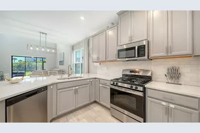 15336 Isla Palma Lane, Nokomis, FL 34275 - Photo 10