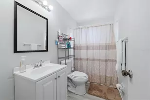 1805 Marbeth St, Sarasota, FL 34231 - Photo 8