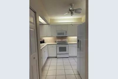 318 Clearbrook Circle #106, Venice, FL 34292 - Photo 6