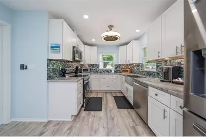 7311 Broughton Street, Sarasota, FL 34243 - Photo 8