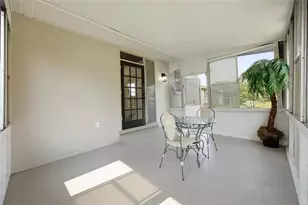 2216 E McBerry St, Tampa, FL 33610 - Photo 24