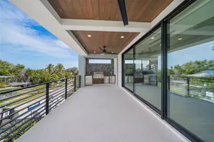 5547 Avenida Del Mare, Sarasota, FL 34242 - Photo 26