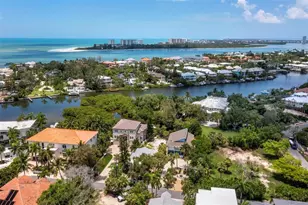 4114 Roberts Point Cir, Sarasota, FL 34242 - Photo 36