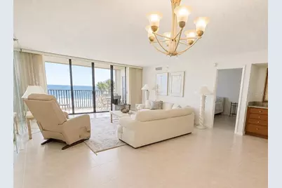 2675 Gulf Of Mexico Drive #203, Longboat Key, FL 34228 - Photo 4