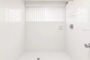 2675 Gulf of Mexico Dr, Longboat Key, FL 34228 - Photo 14