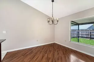 4910 6th Ave E, Bradenton, FL 34208 - Photo 10