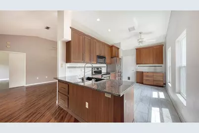 4910 6th Avenue E, Bradenton, FL 34208 - Photo 14