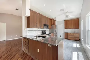 4910 6th Ave E, Bradenton, FL 34208 - Photo 14