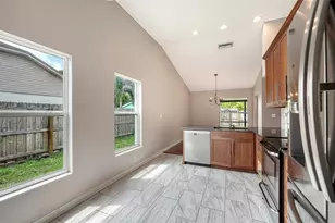4910 6th Ave E, Bradenton, FL 34208 - Photo 16