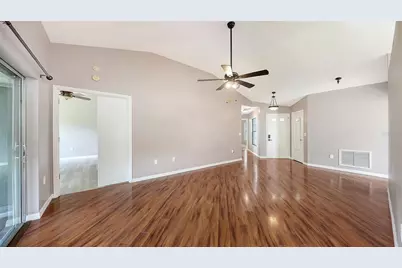 4910 6th Avenue E, Bradenton, FL 34208 - Photo 8