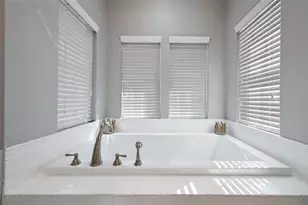 159 Crescent Dr, Anna Maria, FL 34216 - Photo 40