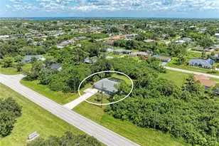 18565 Edgewater Dr, Port Charlotte, FL 33948 - Photo 4