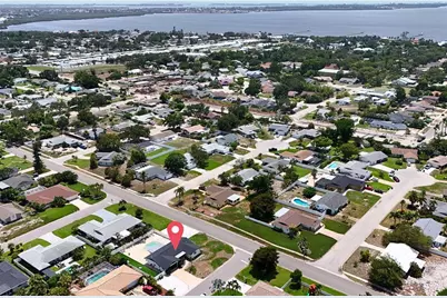 7221 15th Avenue Drive W, Bradenton, FL 34209 - Photo 2