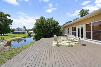 4919 32nd Avenue Drive W, Bradenton, FL 34209 - Photo 4