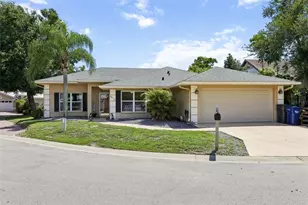 4919 32nd Ave Dr W, Bradenton, FL 34209 - Photo 1