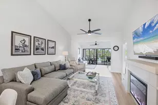5737 Ashton Way, Sarasota, FL 34231 - Photo 2