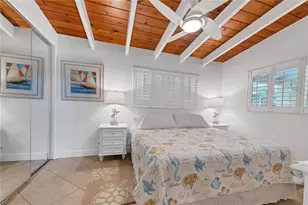 6006 Midnight Pass Rd, Sarasota, FL 34242 - Photo 16