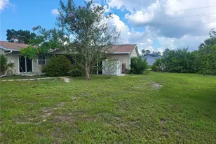 12165 Gulfstream Blvd, Port Charlotte, FL 33981 - Photo 20