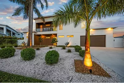 2532 Fruit Tree Drive, Sarasota, FL 34239 - Photo 46