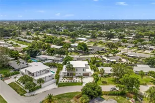 2532 Fruit Tree Dr, Sarasota, FL 34239 - Photo 66