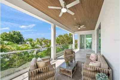 2532 Fruit Tree Drive, Sarasota, FL 34239 - Photo 24