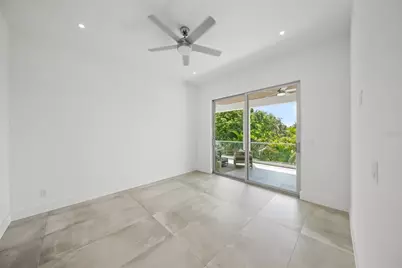 2532 Fruit Tree Drive, Sarasota, FL 34239 - Photo 22