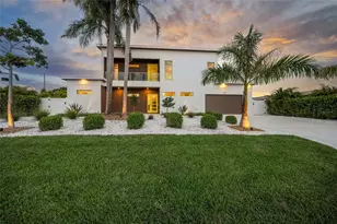 2532 Fruit Tree Dr, Sarasota, FL 34239 - Photo 44