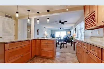 1400 1st Avenue W #206, Bradenton, FL 34205 - Photo 4