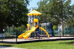 3259 Mangrove Point Dr, Ruskin, FL 33570 - Photo 42