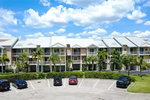 3259 Mangrove Point Dr, Ruskin, FL 33570 - Photo 32