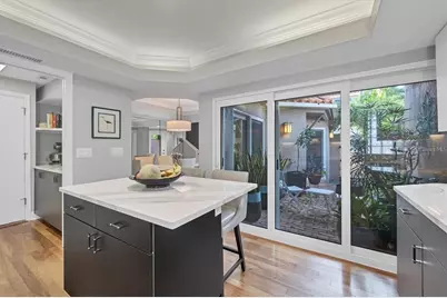 200 Cocoanut Avenue #7, Sarasota, FL 34236 - Photo 4