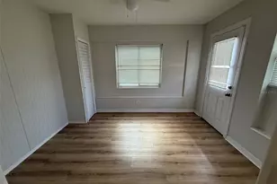 2217 20th Ave W, Bradenton, FL 34205 - Photo 10