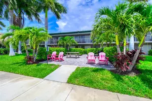 7150 N Tamiami Trl, Sarasota, FL 34243 - Photo 20