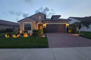 11230 Sandhill Preserve Dr, Sarasota, FL 34238 - Photo 2