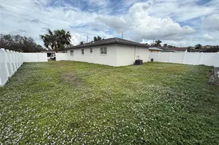 1802 Martin Luther King Ave E, Bradenton, FL 34208 - Photo 10