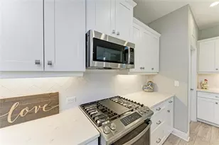 2802 Butterfly Jasmine Trail, Sarasota, FL 34240 - Photo 10