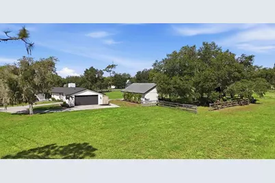 3810 Hidden River Road, Sarasota, FL 34240 - Photo 10
