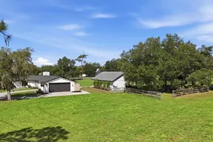 3810 Hidden River Rd, Sarasota, FL 34240 - Photo 10