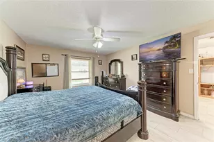 1520 Sunnyhills Dr, Brandon, FL 33510 - Photo 18