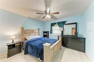 1520 Sunnyhills Dr, Brandon, FL 33510 - Photo 22