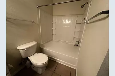 4802 51st Street W #102, Bradenton, FL 34210 - Photo 10