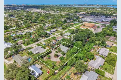 2137 Worrington Street, Sarasota, FL 34231 - Photo 64