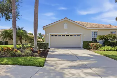 8050 Victoria Falls Circle, Sarasota, FL 34243 - Photo 4