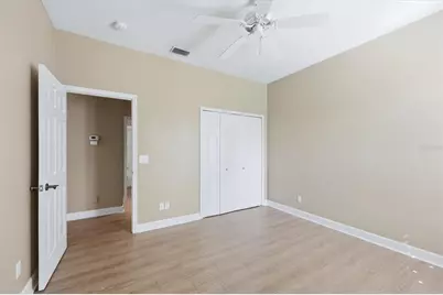 8050 Victoria Falls Circle, Sarasota, FL 34243 - Photo 22