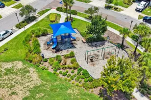 1407 Custer Bayou St, Ruskin, FL 33570 - Photo 52