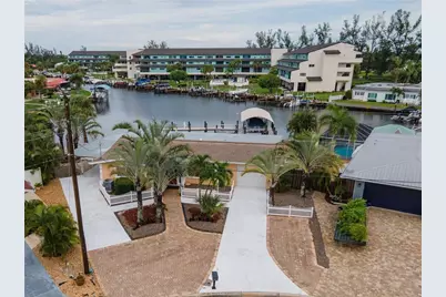 4223 Royal Palm Drive, Bradenton, FL 34210 - Photo 44