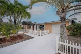 4223 Royal Palm Dr, Bradenton, FL 34210 - Photo 8