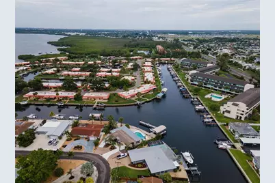 4223 Royal Palm Drive, Bradenton, FL 34210 - Photo 48