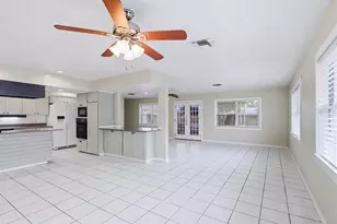 3408 17th Ave W, Bradenton, FL 34205 - Photo 10